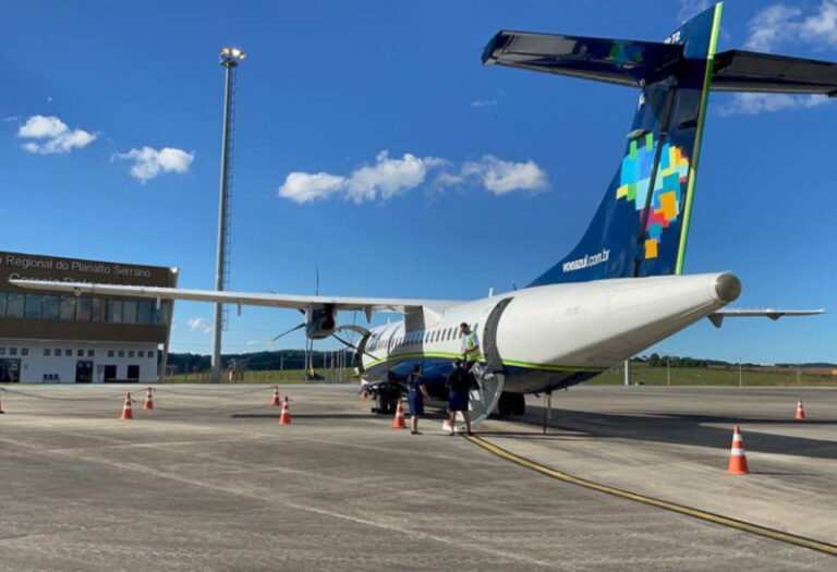 Aeroporto da Serra Catarinense recebe certificação de equipamentos que garantem operação de jatos