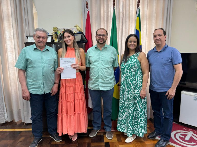 Michele Bassin é nomeada Auditora-Geral e Controladora Interna do Município