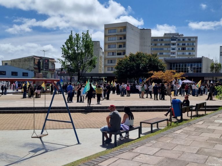 Carmen reúne milhares de pessoas na Praça João Costa