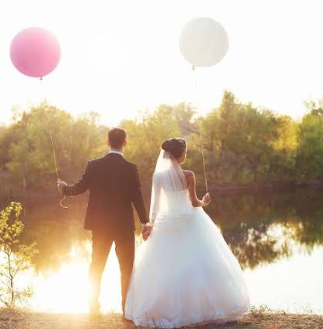 O estudo, depois o casamento.