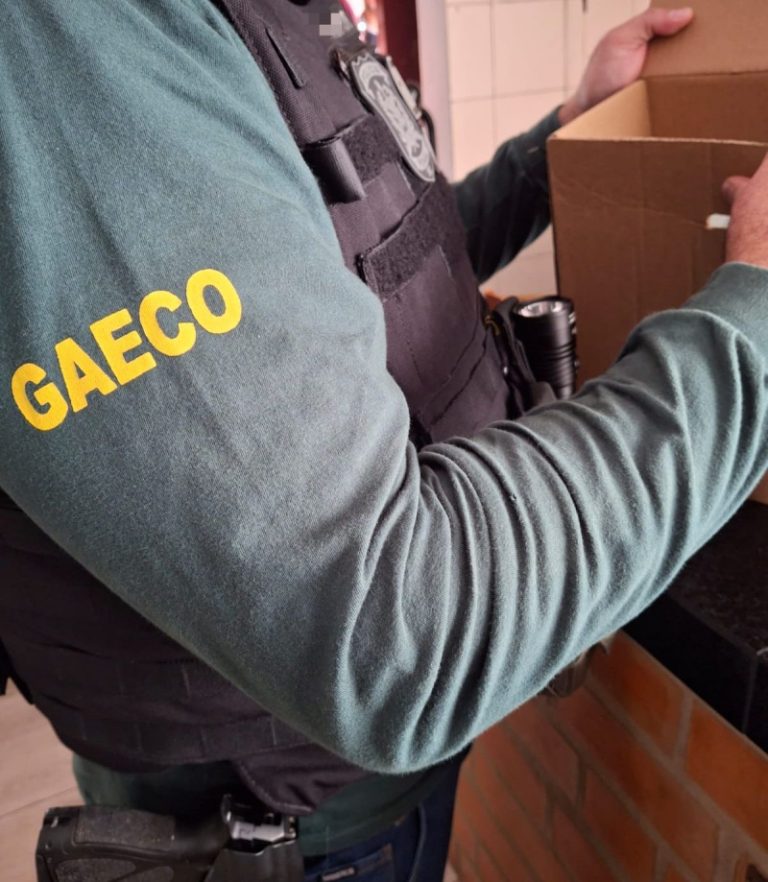 GAECO: diretor de presídio de Lages se envolve com mulher de detento e é preso por corrupção