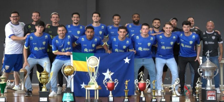 Lages Futsal apresenta elenco e mira estreia na Série Ouro