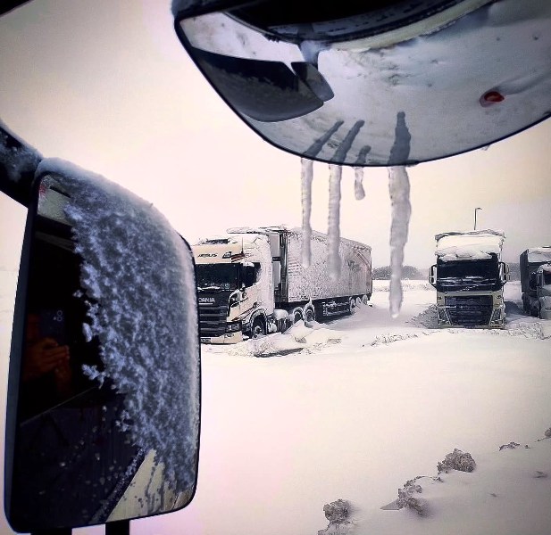 caminhoneiro neve 1
