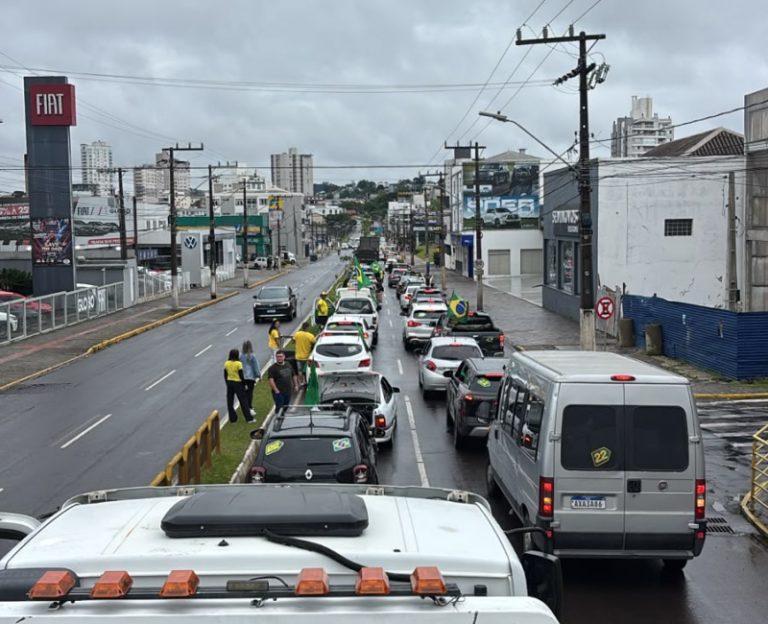 Sábado de carreata movimenta ruas e avenidas de Lages